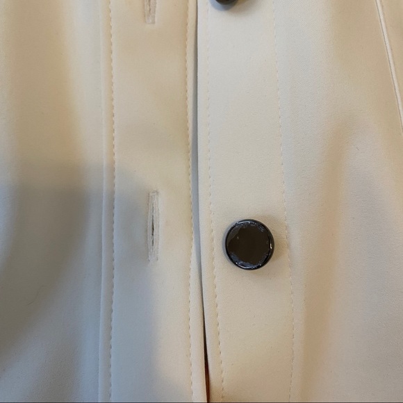 Aritzia Babaton Torino Button Up Top - Picture 7 of 10